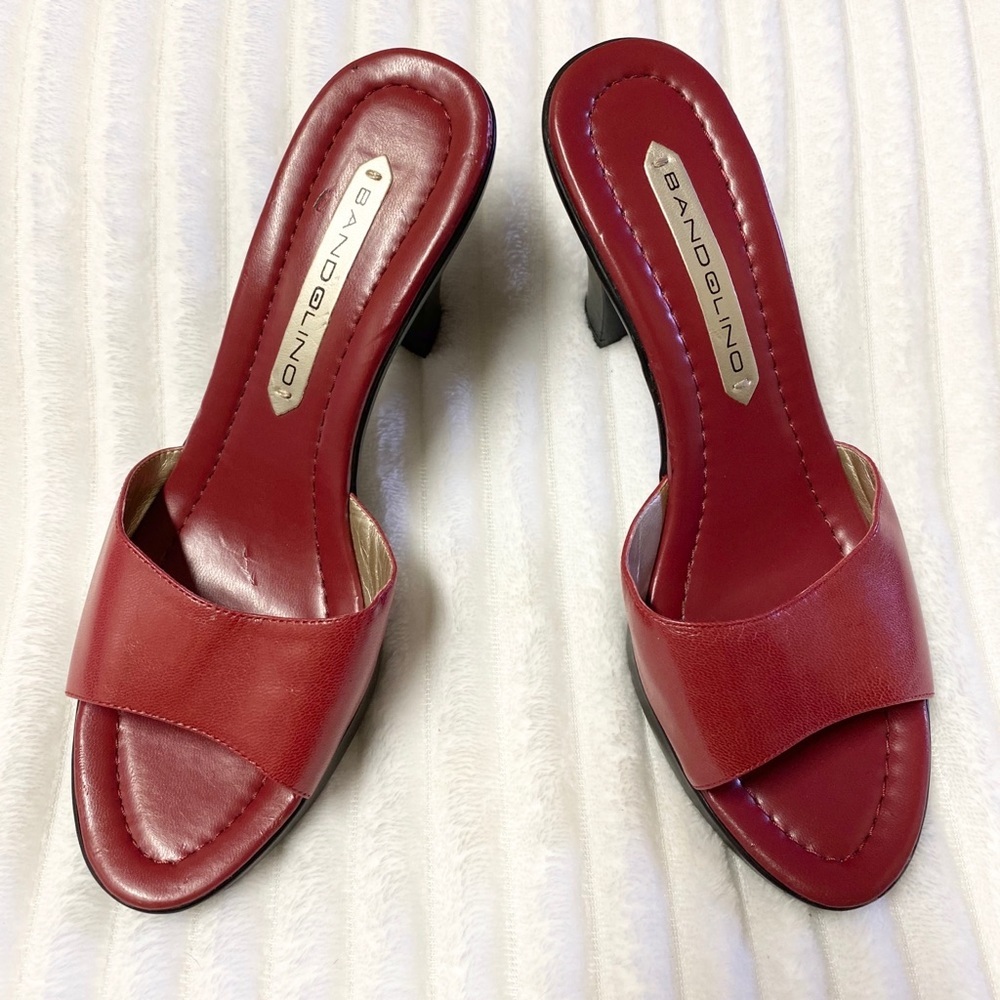Bandolino Red Heeled Sandal